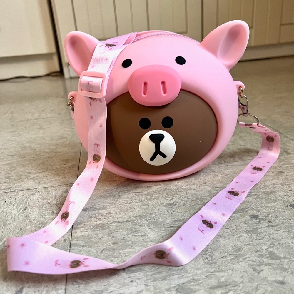 LINE Friends x Q Uncle Brown Bear with Pink Piggy Outfit Girls Crossbody handbag